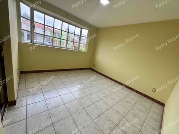 Casa en RENTA en Toluca, dentro de Residencial.