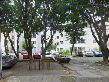 Departamento de remate bancario, Av Patria, Lagos del Country, Zapopan Jal.
