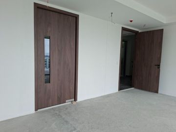 Estrena Departamento de Lujo en Torre Blue – Bosque Real 200 m² | 3 recámaras | Vista al green| Amenidades de alto nivel