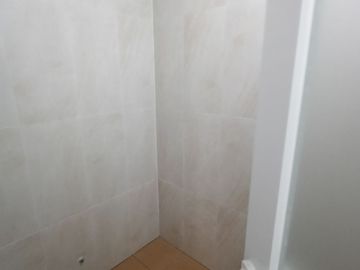 Jual Rumah di Arcamanik kota Bandung 2 Lantai 4 Kamar Tidur harga MURAH
