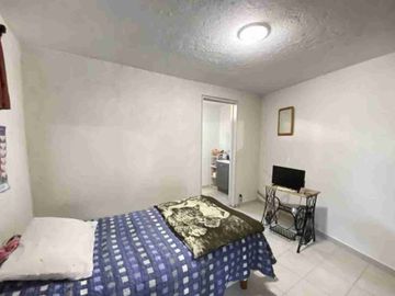 Vendo casa del 257m², en Col. Florida, cerca de avenidas principales. 