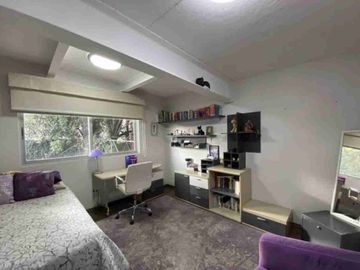Vendo casa del 257m², en Col. Florida, cerca de avenidas principales. 