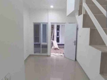 Rumah Baru 2lt dijual murah di Kayu manis Matraman