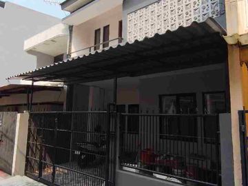 Rumah Siap Huni Bagus di  Tanjung Duren Jakarta Barat, Dekat Kuliner, Pinggir Tol Kebon Jeruk