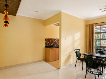 DIJUAL RUMAH CLUSTER CASTILLA BSD CITY – Rp2,85 M – 4 KT – LT 128 m² – BUYER ONLY Rumah Dijual Cluster Castilla BSD City – SHM, 2 Lantai, Semi Furnish
