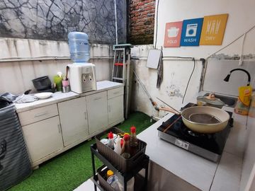 Jual Take Over Rumah sisa 9 Thn Lg dkt UNPAM di Bojongsari Depok