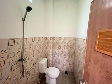 JUAL RUMAH MURAH FULL BANGUNAN BARU DI KOMPLEK KOTA SERANG BARU, CIBARUSAH