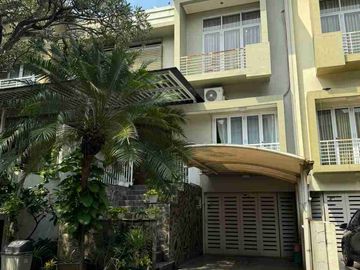 DIJUAL – Rumah Mewah 3 Lantai di Ragunan Pasar Minggu 🏠✨