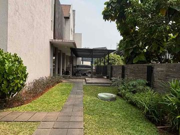 Dijual Rumah Mewah Bernuansa Tropical Villa Di Cluster Shappire PHG Gading Serpong