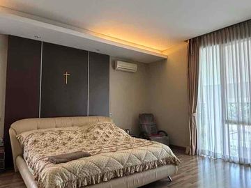 Dijual Rumah Mewah Bernuansa Tropical Villa Di Cluster Shappire PHG Gading Serpong