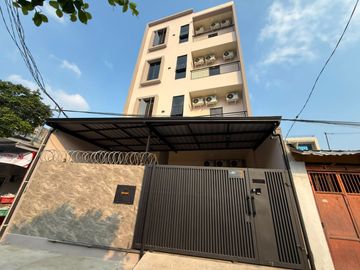 Dijual Rumah Kost strategis pasar baru