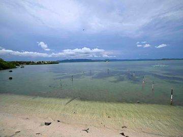 Beachfront Resort in Pagbilao Quezon For Sale