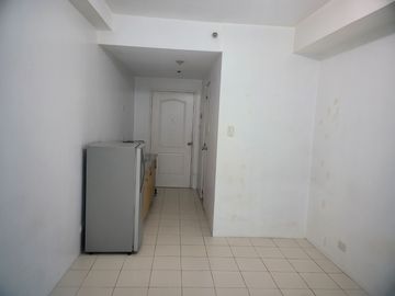 [RUSH SALE / BELOW ZONAL VALUE] 22sqm Studio in The Grand Towers Manila (Taft Ave)