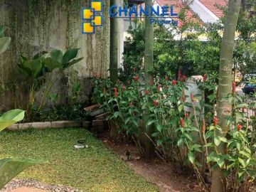 Jual Rumah Murah SHM Siap Huni Dekat Pasar Modern BSD Nusaloka, Fl