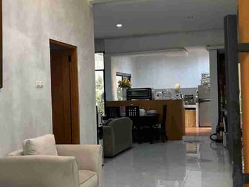 Jual Rumah Murah SHM Siap Huni Dekat Pasar Modern BSD Nusaloka, Fl