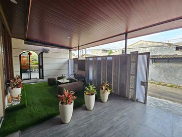 Dijual Rumah Mewah Resort Style LT 700m² di Tambun Selatan, Ada Lapangan Olahraga & Fully Furnished - SHM