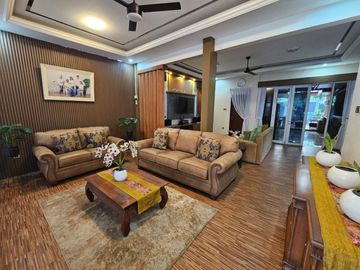 Dijual Rumah Mewah Resort Style LT 700m² di Tambun Selatan, Ada Lapangan Olahraga & Fully Furnished - SHM