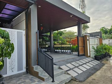 Dijual Rumah Mewah Resort Style LT 700m² di Tambun Selatan, Ada Lapangan Olahraga & Fully Furnished - SHM
