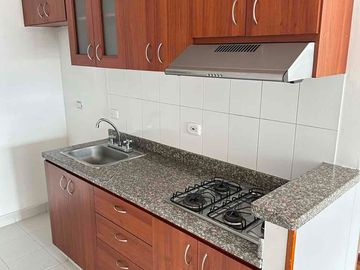 APARTAMENTO EN ARRIENDO
