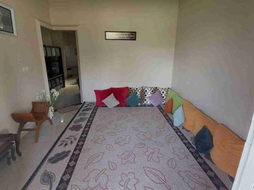 Rumah Permata Jingga Boulevard Suhat Kota Malang