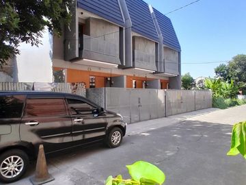 dijual rumah mewah 2 lantai jatimekar kodau - tinggal bawa koper