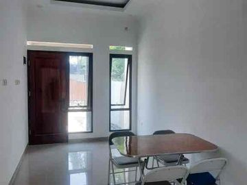 Rumah 2 lantai di pusat daerah pamulang dekat jakarta