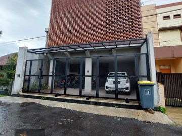 RUMAH KOST SUPER NYAMAN DI CISITU DAGO COBLONG BANDUNG Hanya 6 Menit ke Kampus ITB