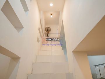 Rumah 2 Lt Siap Huni Bellavista Batam Centre