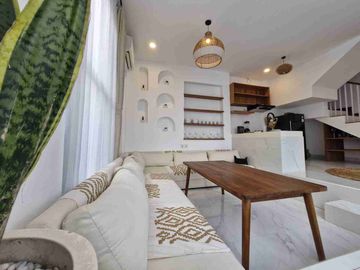 villa cantik fully furnished canngu badung