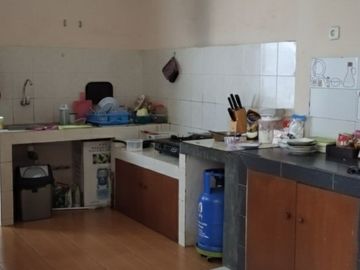 Rumah Siap Huni Dalam Komplek Permadani Cigadung