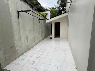 Merville Village House for sale near Airport and Slex