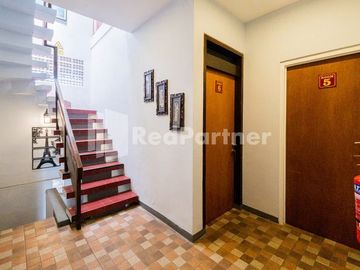 Dijual Penginapan 3 Lantai Swun Inn di Pusat Kota Malang | SHM | Fully Furnished