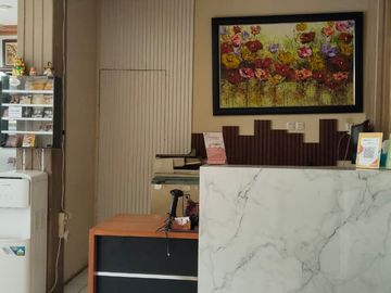 Dijual Penginapan 3 Lantai Swun Inn di Pusat Kota Malang | SHM | Fully Furnished