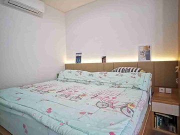 Dijual cepat Rumah Full Furnish 2 lantai di cluster Wisteria Metland Ujung Menteng Cakung Jaktim