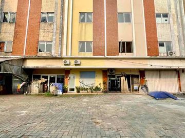 DISEWA KOST BULANAN KAMAR MANDI DALAM RUKO DORMITORI BOLSENA DI GADING SERPONG