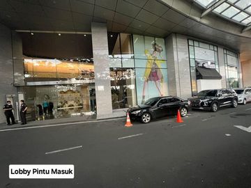 Jual cepat - Ruang kantor di Pakuwon Center Office Full Furnished lantai 16