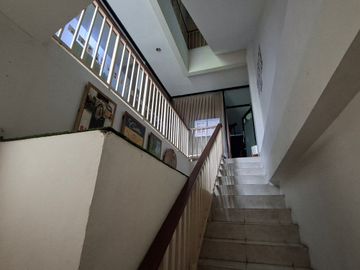 Ruko 3 Lantai di Emerald Avenue Bintaro sektor 9
