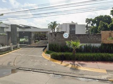 TERRENO COMERCIAL EN RENTA