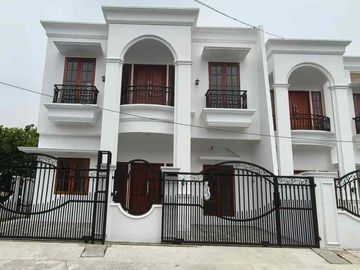 Dijual Cepat! Rumah Hoek Dalam Komplek Duren Sawit Jakarta Timur | Akses 3 Mobil | SHM | Dekat Tol Becakayu