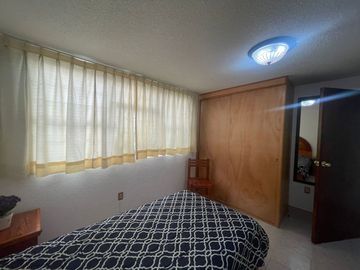 DEPARTAMENTO AMUEBLADO EN RENTA EN TOLUCA DE 2 RCEMARAS CERCA DEL TREN SIN ESTACIONAMIENTO