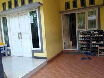 RUMAH MEWAH DI TAMAN MALAKA - PONDOK KELAPA