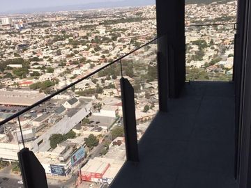Departamento en Renta en Zona Tec (Torre Micropolis) en Monterrey, Nuevo León