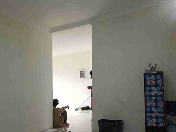 Di jual Rumah Dan Glosir Bonus isinya Dan Konsumen, pegawai