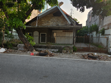 Rumah Tua Wijaya Kusuma Tomang 12 x 17 Timur 4 menit ke S.Parman Jakbar n1137