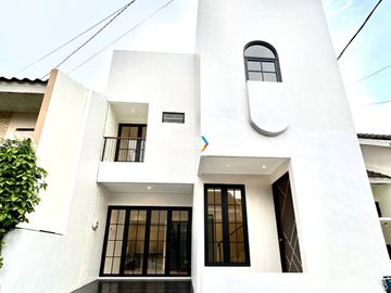 Dijual Rumah Dalam Perumahan di Tasikmadu Lowokwaru Malang Dekat Suhat