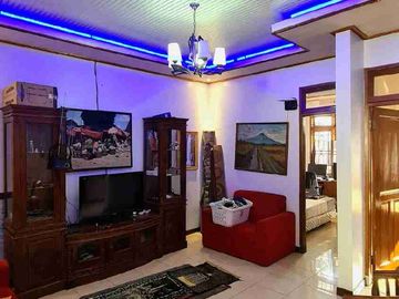 HOT LISTING Rumah 2 Lantai SHM 4 KT di Pamulang, Ciputat – Siap Huni, Harga 1 M Nego