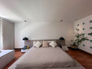Apartamento Amoblado en Arriendo en el Tesoro Poblado, Medellin Antioquia