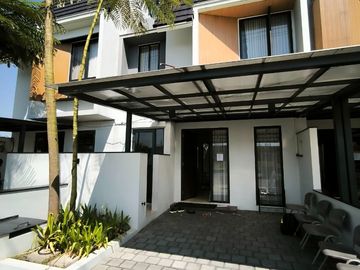 Rumah Baru Tanpa DP di Kebraon One Gate System Carport 2 Mobil Bonus Kanopi