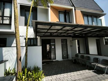 Rumah Baru Tanpa DP di Kebraon One Gate System Carport 2 Mobil Bonus Kanopi