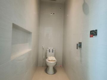Rumah Baru Tanpa DP di Kebraon One Gate System Carport 2 Mobil Bonus Kanopi